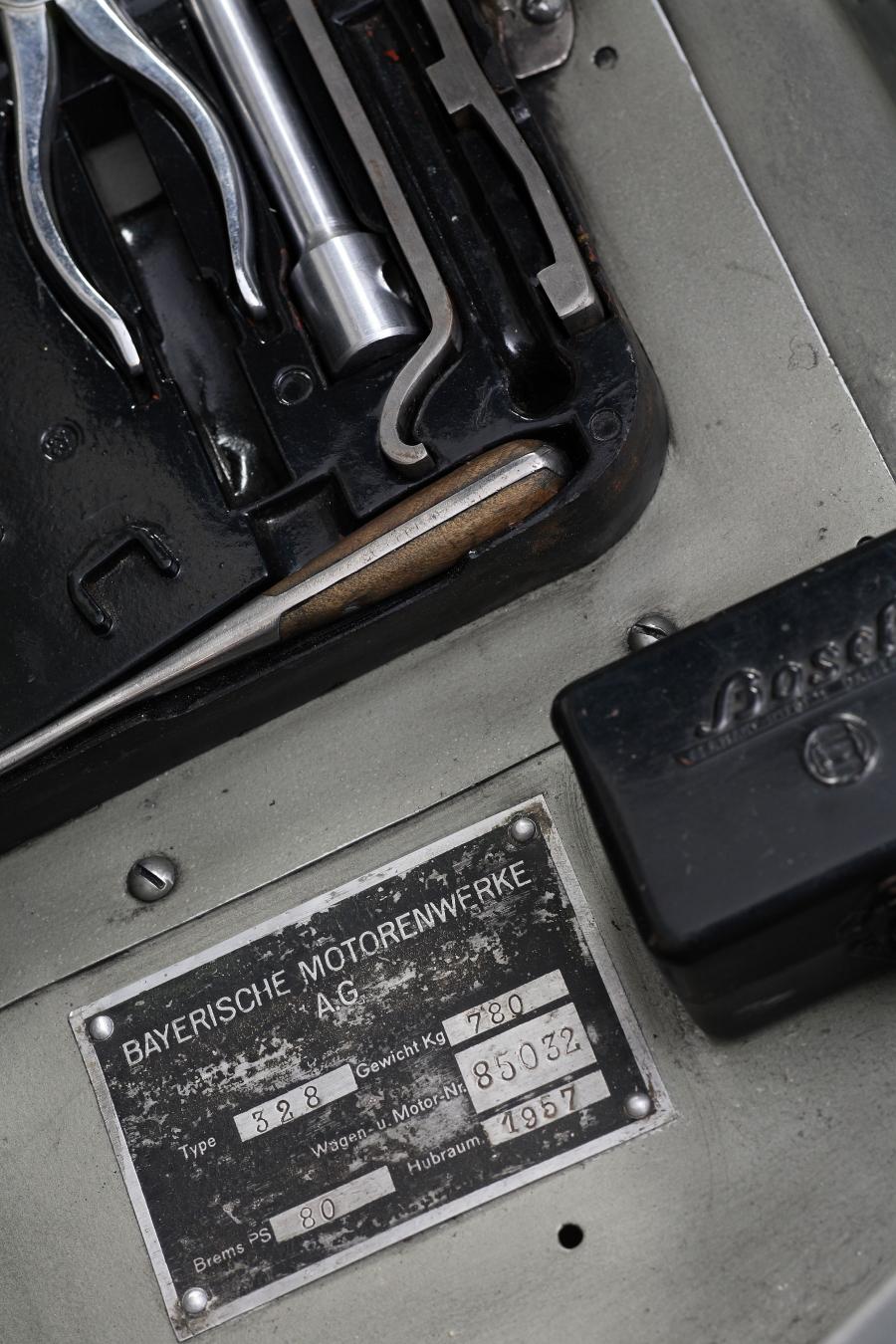 Детали экстерьера BMW 328 Bugelfalten Mille Miglia (85032) 1939 года  (фото 37 из 74)